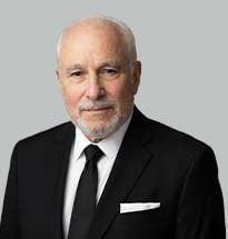Photo of Daniel Solomon